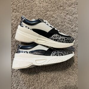 {COCONUTS BY MATISSE} Chunky Platform Leopard Sneaker